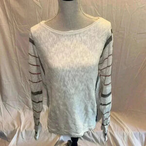 Hem & Thread White Cotton Sweater with Red and Blue Stitch Details